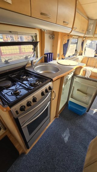 Caravana Sterling Eccles 6 plazas