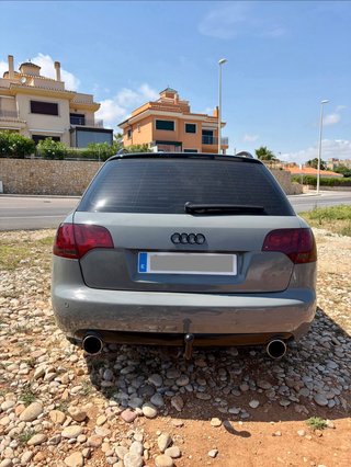 Audi A4 Avant Quattro manual 220cv EA113