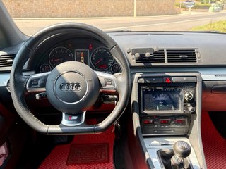 Audi A4 Avant Quattro manual 220cv EA113