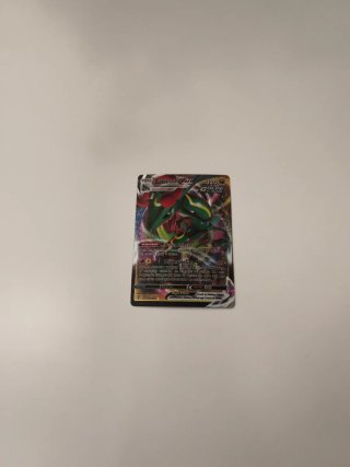 Carta Pokémon Rayquaza VMAX 320 HP