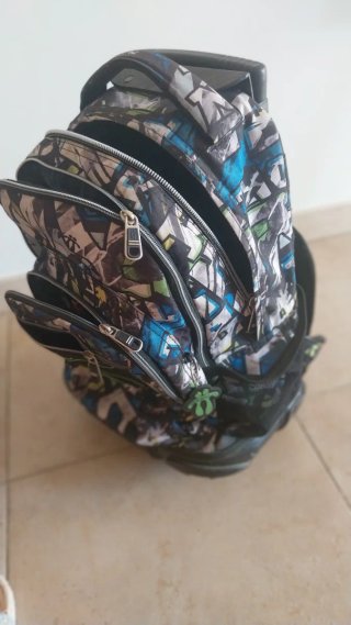 Mochila Totto con ruedas.