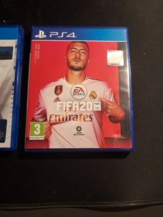 Juegos PS4: Frantics, FIFA 23 y FIFA 20