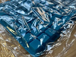 Molde de silicona con forma de mini cubitos