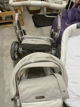 Carrito de bebé bébécar completo