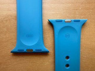 Apple Watch 38mm. Blue Sport Band S/M