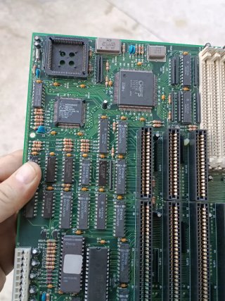 Scheda madre 386 PC CHIPS 20MHz