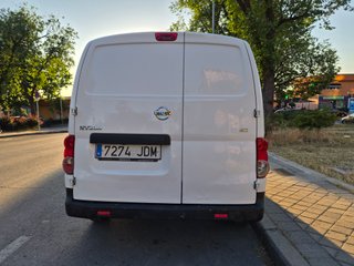 Nissan NV200 2015