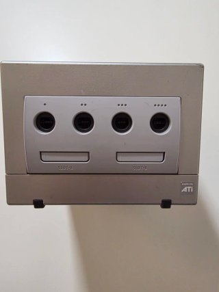 Nintendo GameCube PAL Argento DOL-001