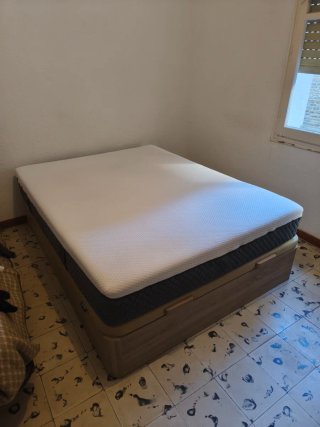 Cama canapé matrimonio casi nueva