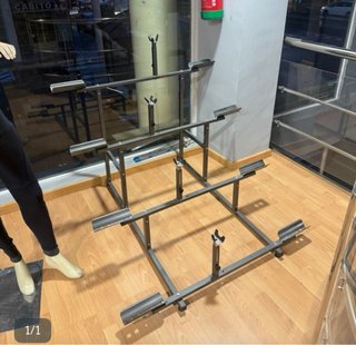 Soporte expositor 4 bicis
