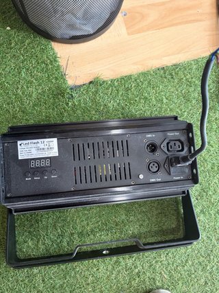 Iluminación LED Showtec Mushroom Q6