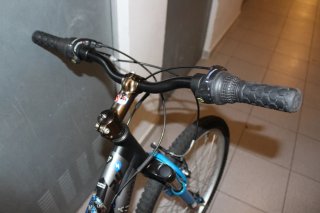 Bicicleta de montaña Btwin 24 pulgadas.