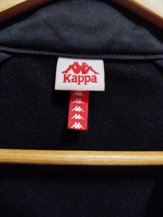 Giacca sportiva Kappa nera con banda bianca