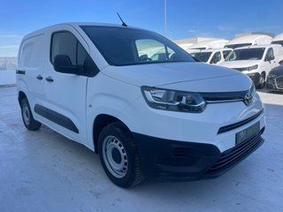 Toyota ProAce Furgón 1.5D 100cv. -Av. Motor- 7500€