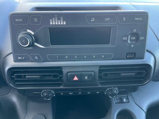 Toyota ProAce Furgón 1.5D 100cv. -Av. Motor- 7500€