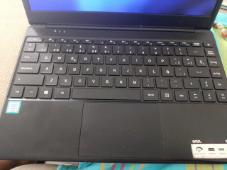 Portátil 14 Intel Core i3 4GB RAM 128GB SSD