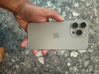 iPhone 16 Pro Max Plata  256gb 92% salud batería