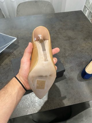 Tacones LODI dorados