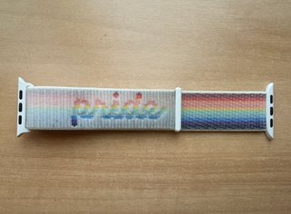 Apple Watch 45mm. Pride 2022 Sport Loop