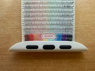 Apple Watch 45mm. Pride 2022 Sport Loop