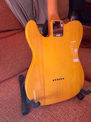 Fender Telecaster Squier Crafted in Indonesia