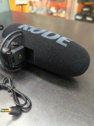 Rode Videomic Pro+ Micrófono Shotgun