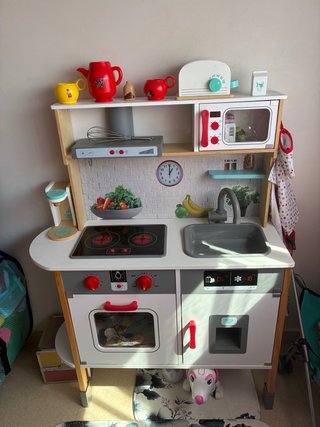 Cocina infantil de madera