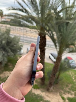 iPhone 14 - 100% Batería