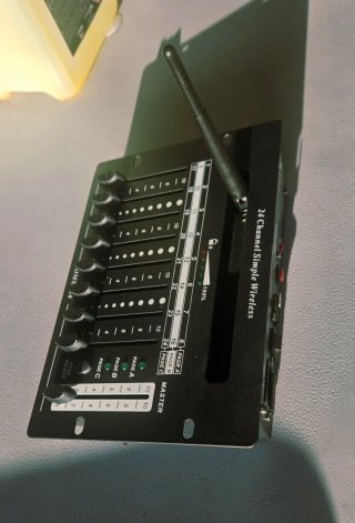 Controlador DMX 512 Inalámbrico 24 Canales