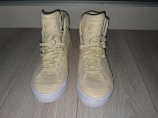 Zapatillas Nike Beige