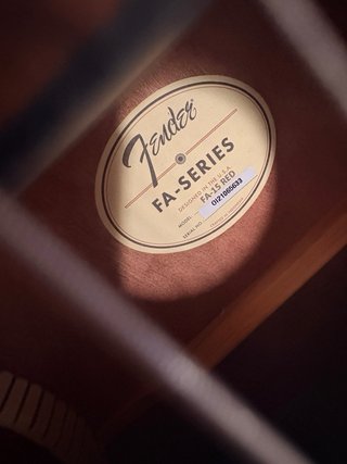 Guitarra Fender FA-15 Series 3/4 Como nueva +Funda