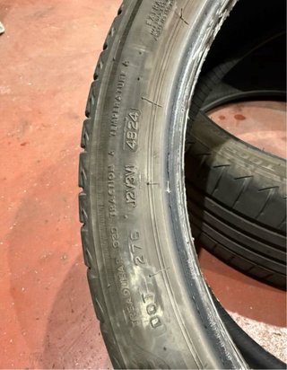 Neumáticos Bridgestone 225/40/19 93W