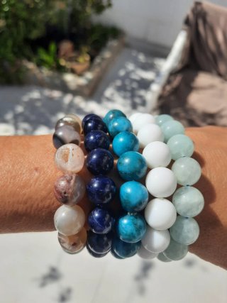Pulsera de minerales varios