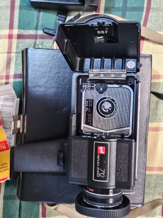 Lote di fotocamere Polaroid e Kodachrome