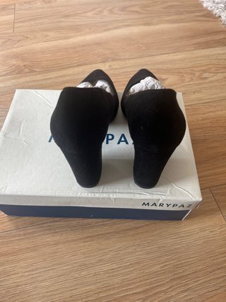 Zapatos de tacón Marypaz negros