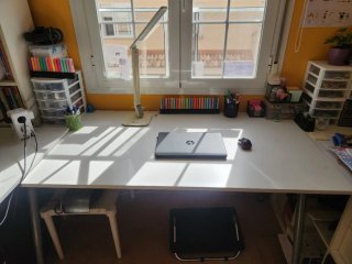 Escritorio grande blanco de Ikea