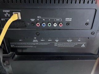 Televisor Philips Negro 37” + Amazon Stick