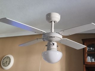 Ventilador de Techo Blanco con Luz