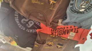 5 T-shirt Ducati Scrambler con difetti