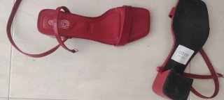 Sandalias rojas tacón mujer