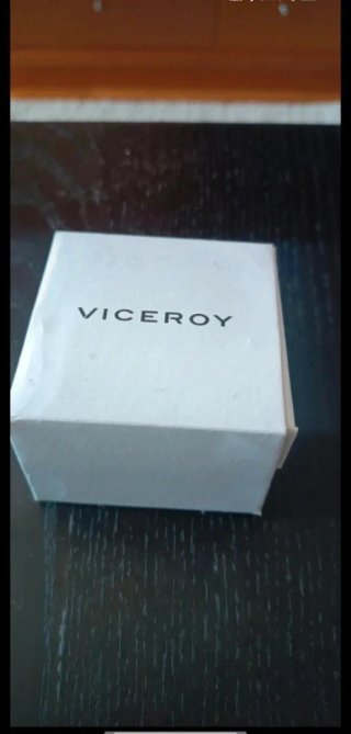 Pendientes madreperla VICEROY