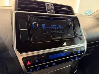 Toyota Land Cruiser 150 2020