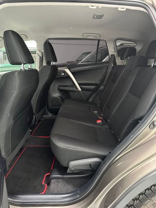 Toyota RAV4 2016