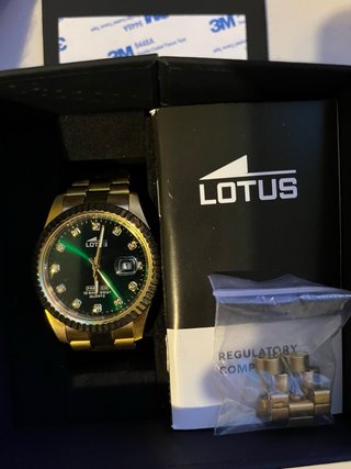 Reloj Lotus Baño Oro Verde Sin Uso