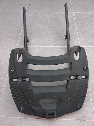 Parrilla Givi Portaequipaje