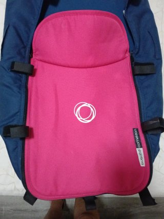 Cuco Bugaboo Camaleón Rosa y Azul Marino