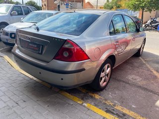 Ford Mondeo 1.8 110 cv