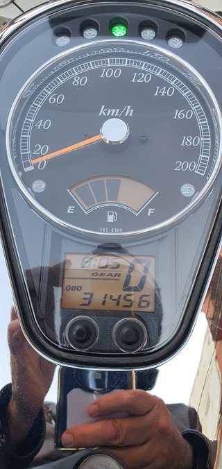 Suzuki Intruder VL800 Cruiser Negra