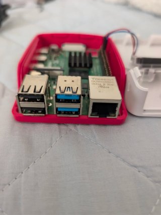 Raspberry Pi 4 model B 4GB + Tarjeta SD