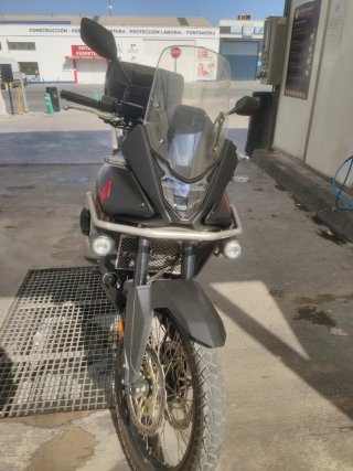 Honda Transalp 750 A2 Negra